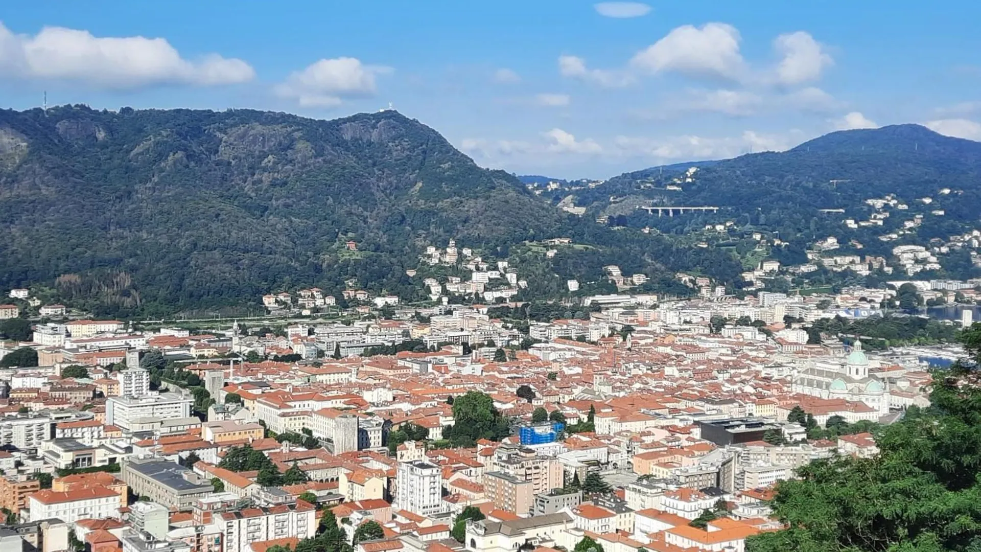Your Lovely Nest In Como 0*,  Italy